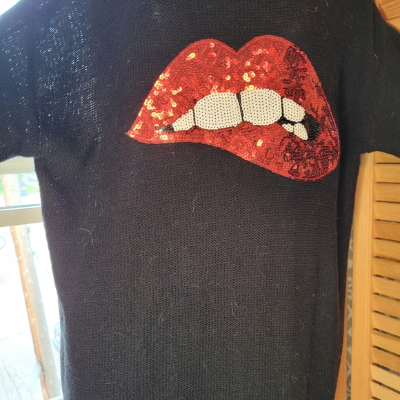 Lip ๐ sequence knit Sweater - Picture 4 of 10